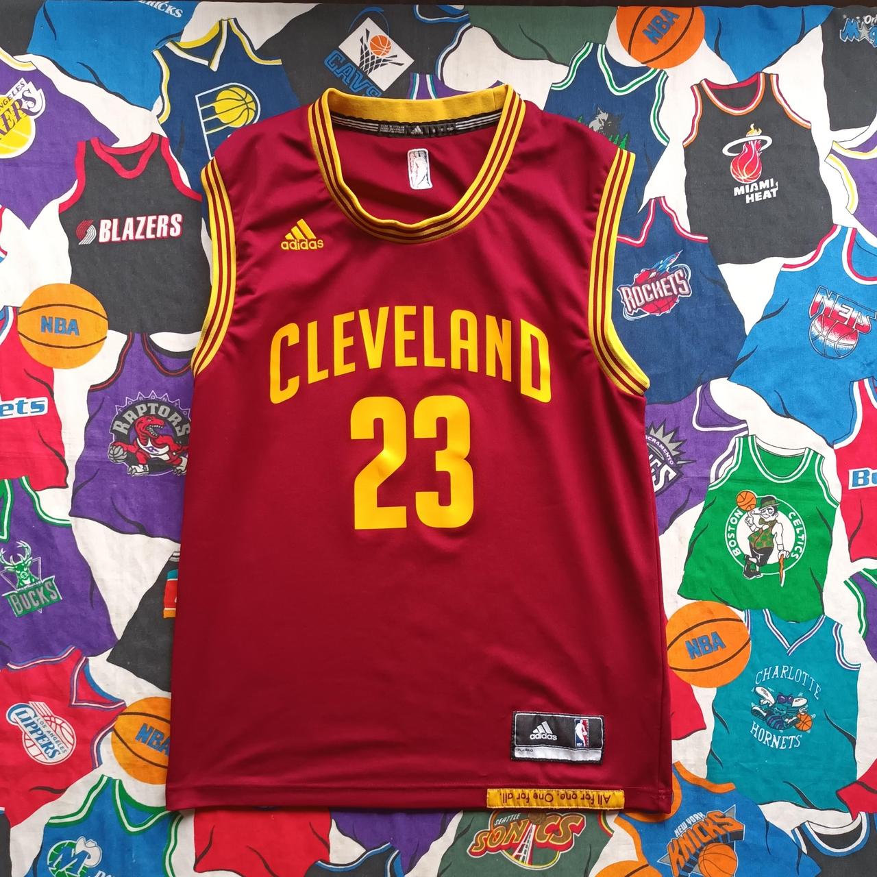 Cleveland Cavaliers Basketball Jersey S James