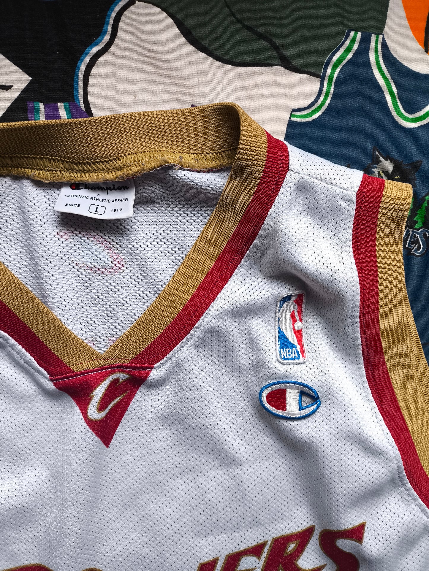 Cleveland Cavaliers Champion NBA Jersey L James