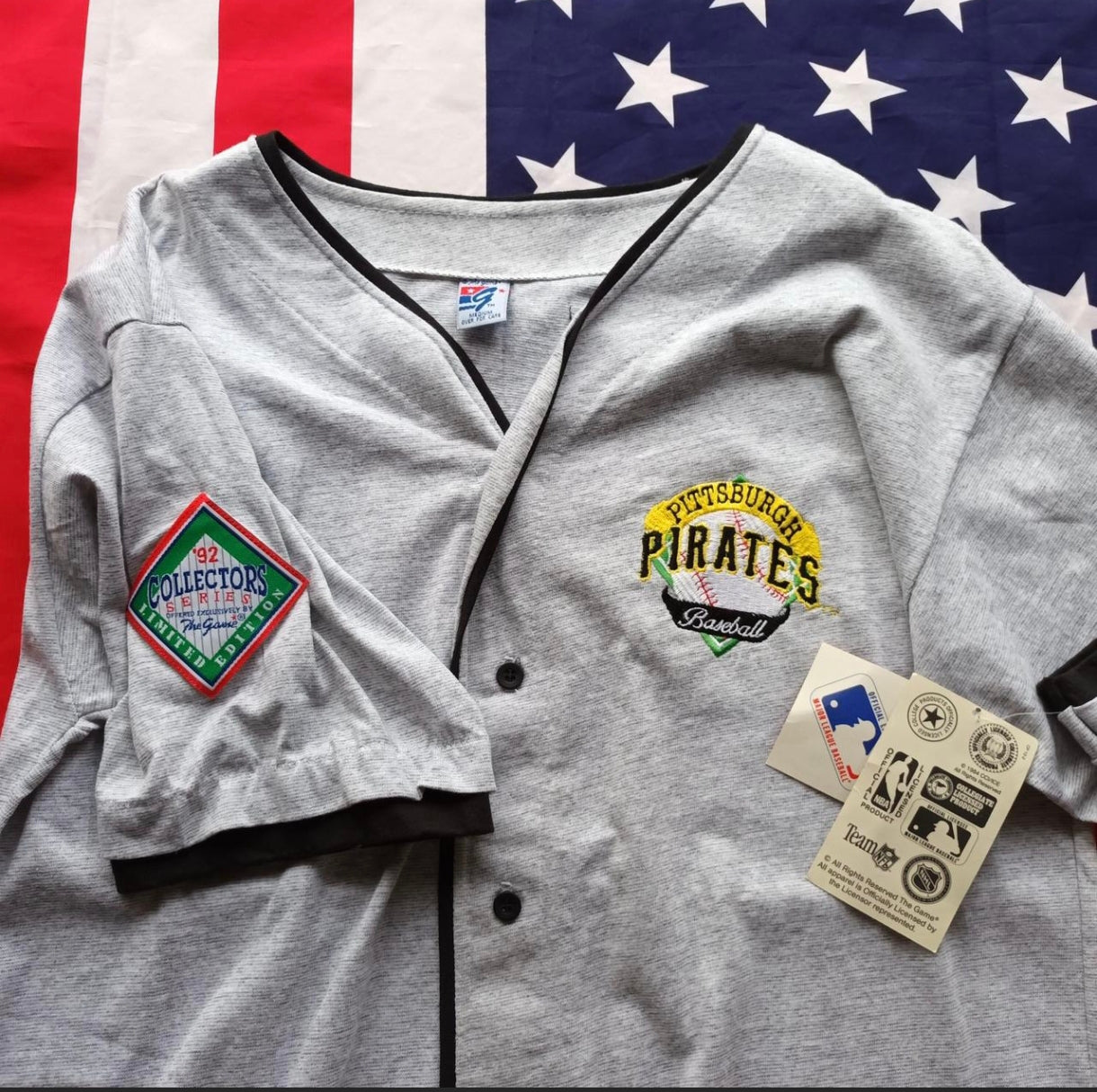 Pittsburgh Pirates Baseball Shirt M