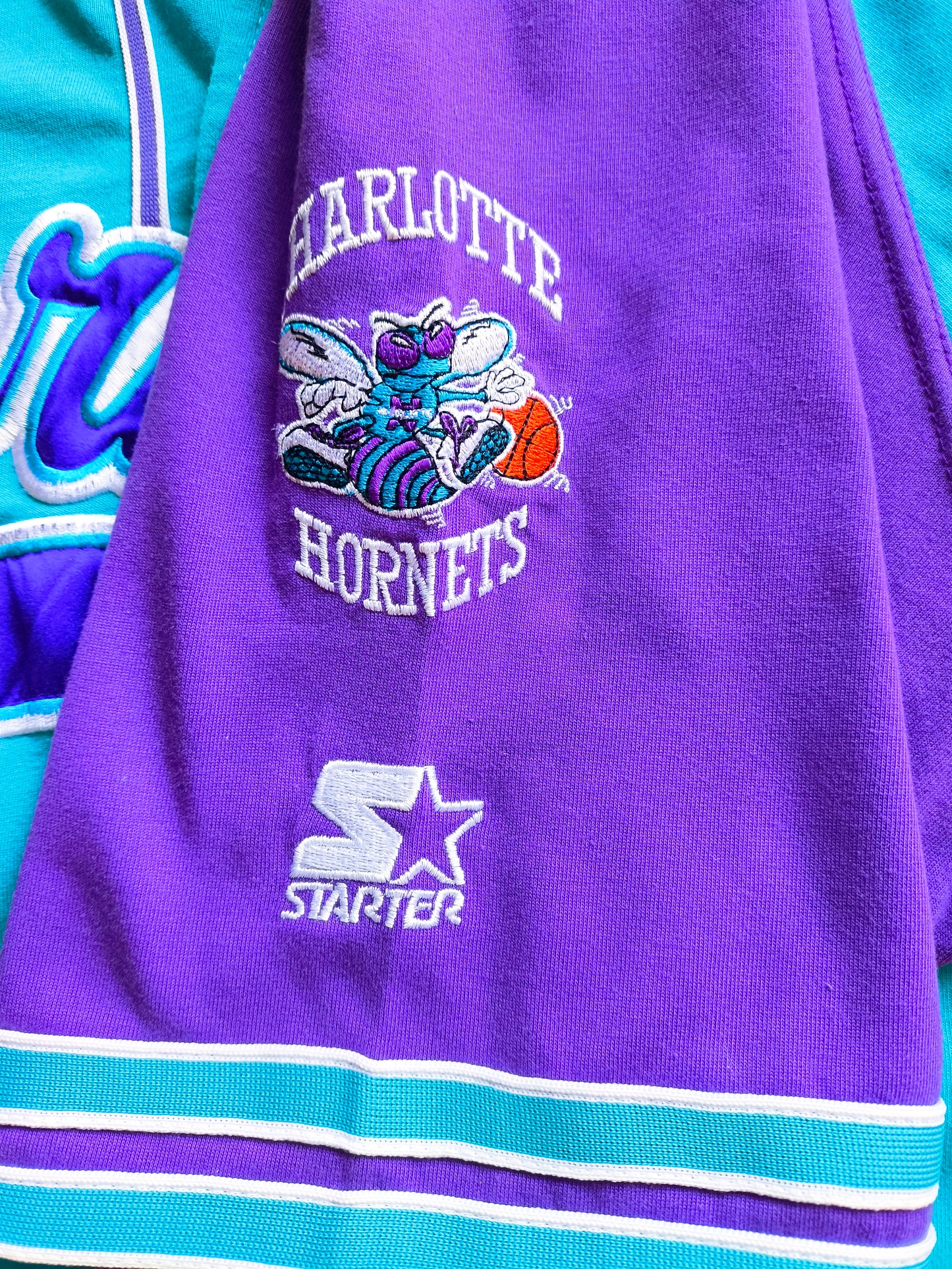 Charlotte Hornets Starter NBA Baseball Style Shirt XL