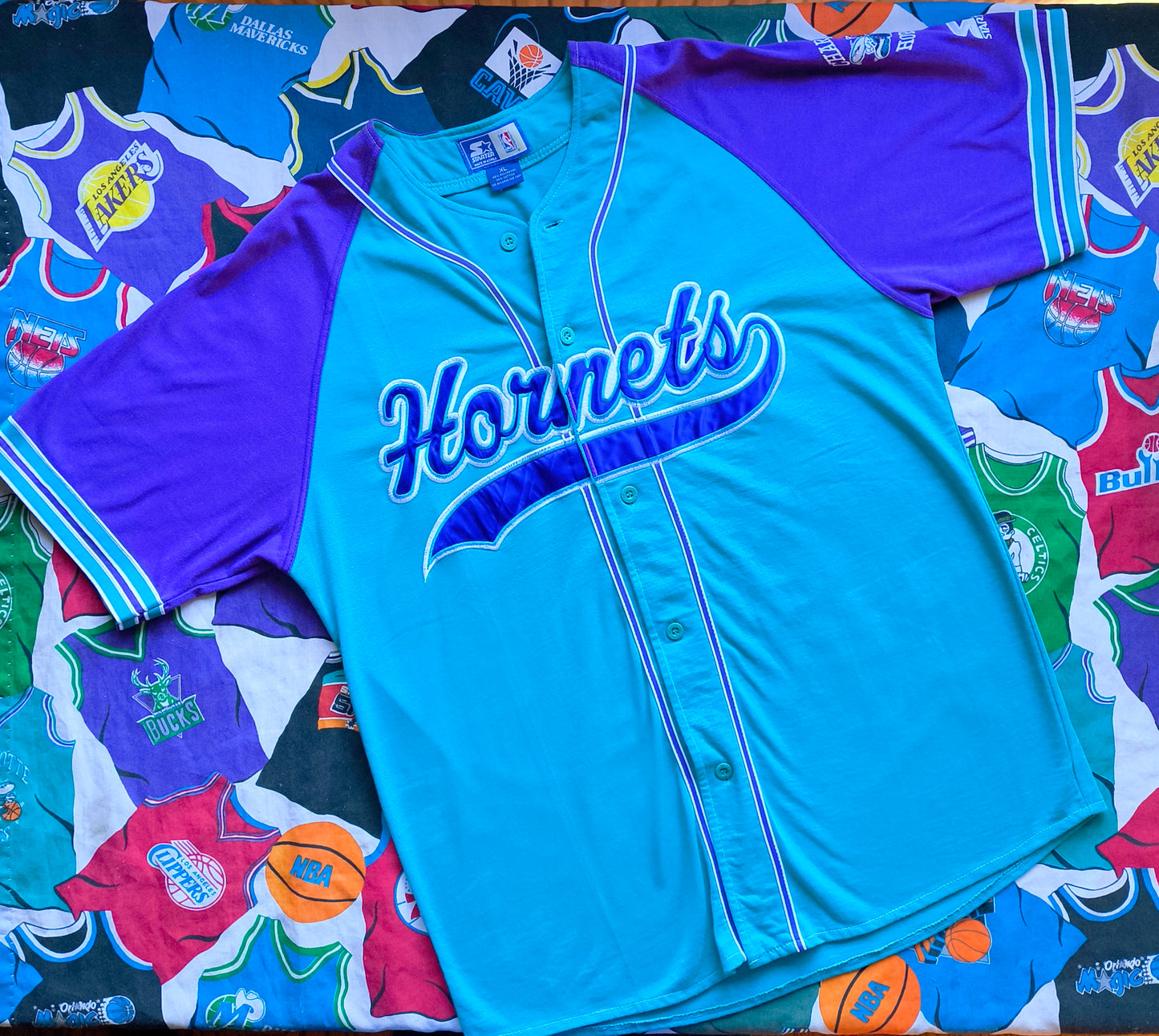 Charlotte Hornets Starter NBA Baseball Style Shirt XL