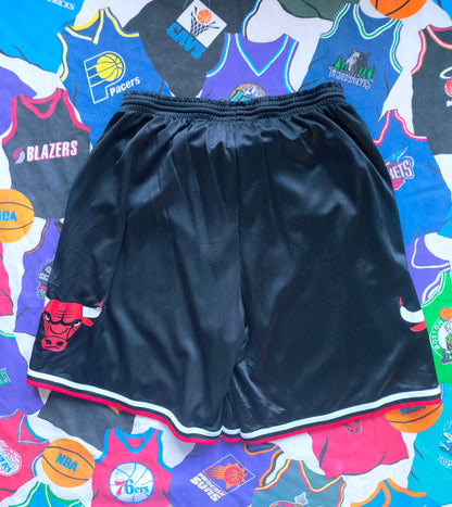 Chicago Bulls Champion NBA Shorts Large