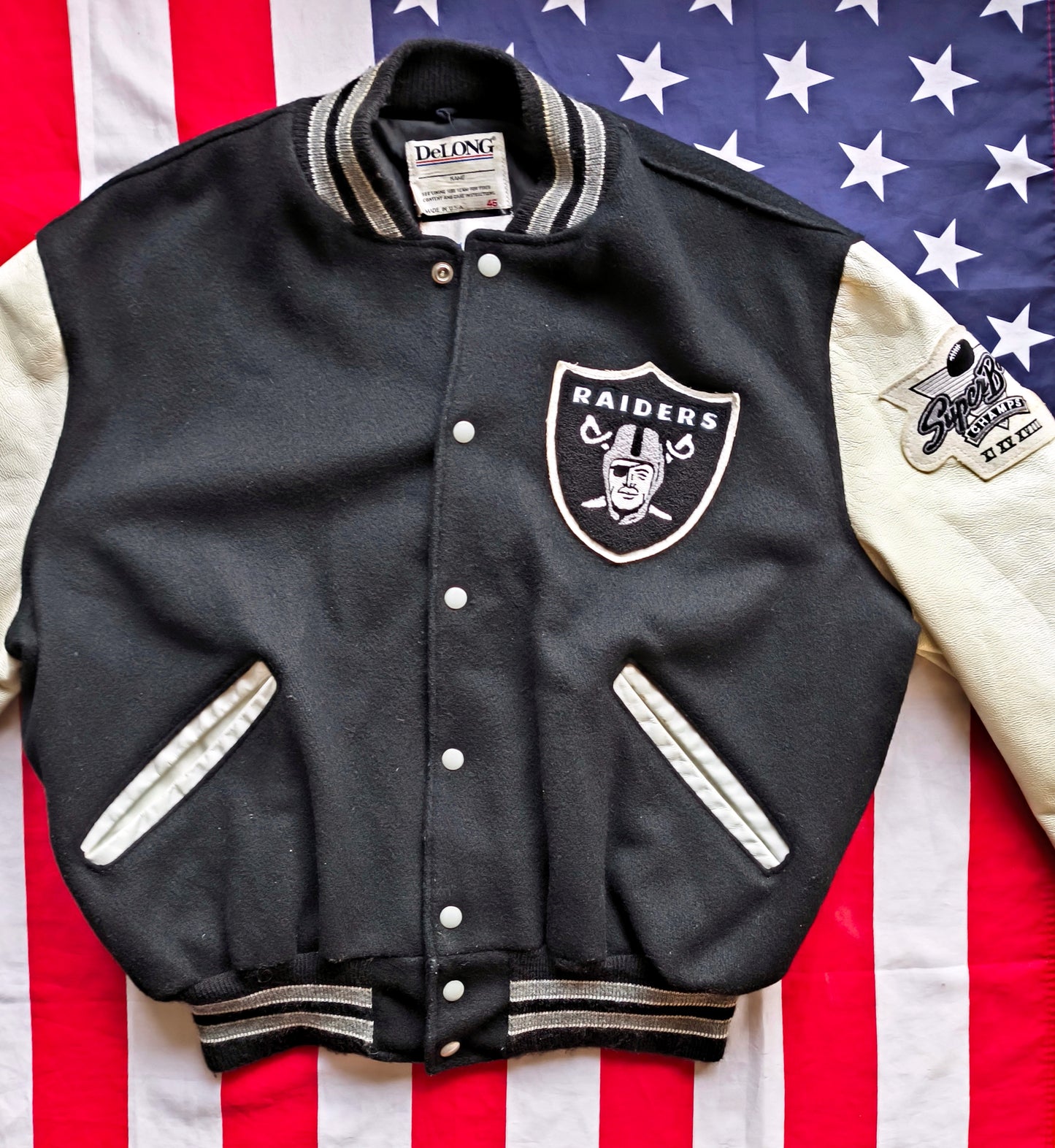 Los Angeles Raiders DeLong NFL Varsity Jacket L