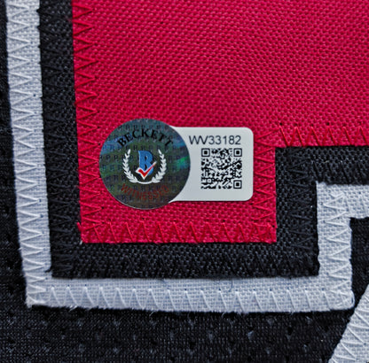 Toni Kukoc Chicago Bulls NBA Signed Jersey Beckett COA