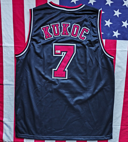Toni Kukoc Chicago Bulls NBA Signed Jersey Beckett COA