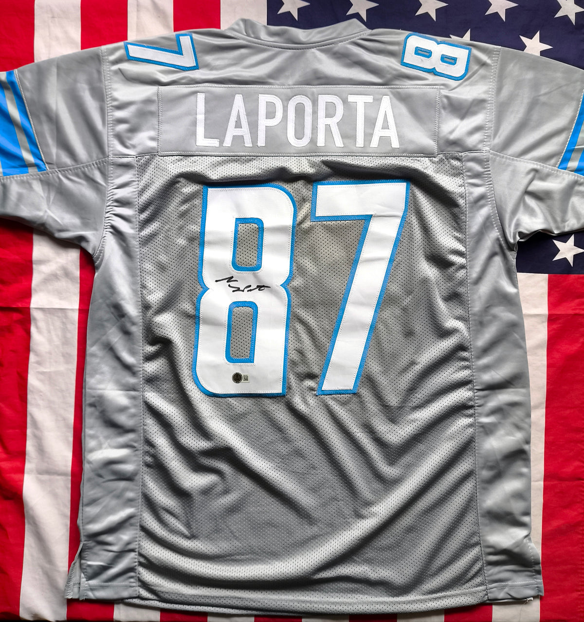 Sam LaPorta Detroit Lions NFL Signed Jersey Beckett COA