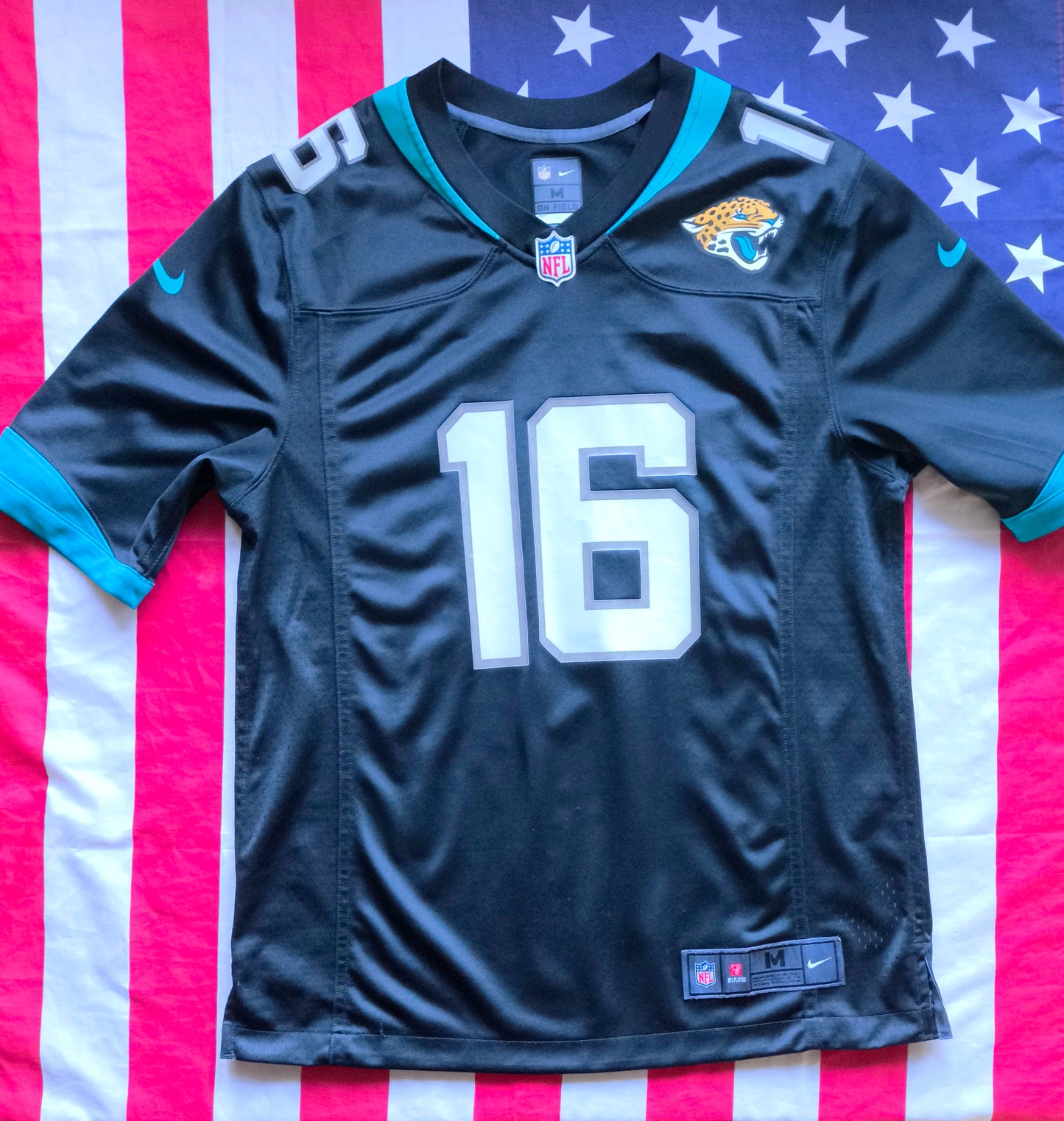 Jacksonville Jaguars Nike NFL Jersey M Lawrence