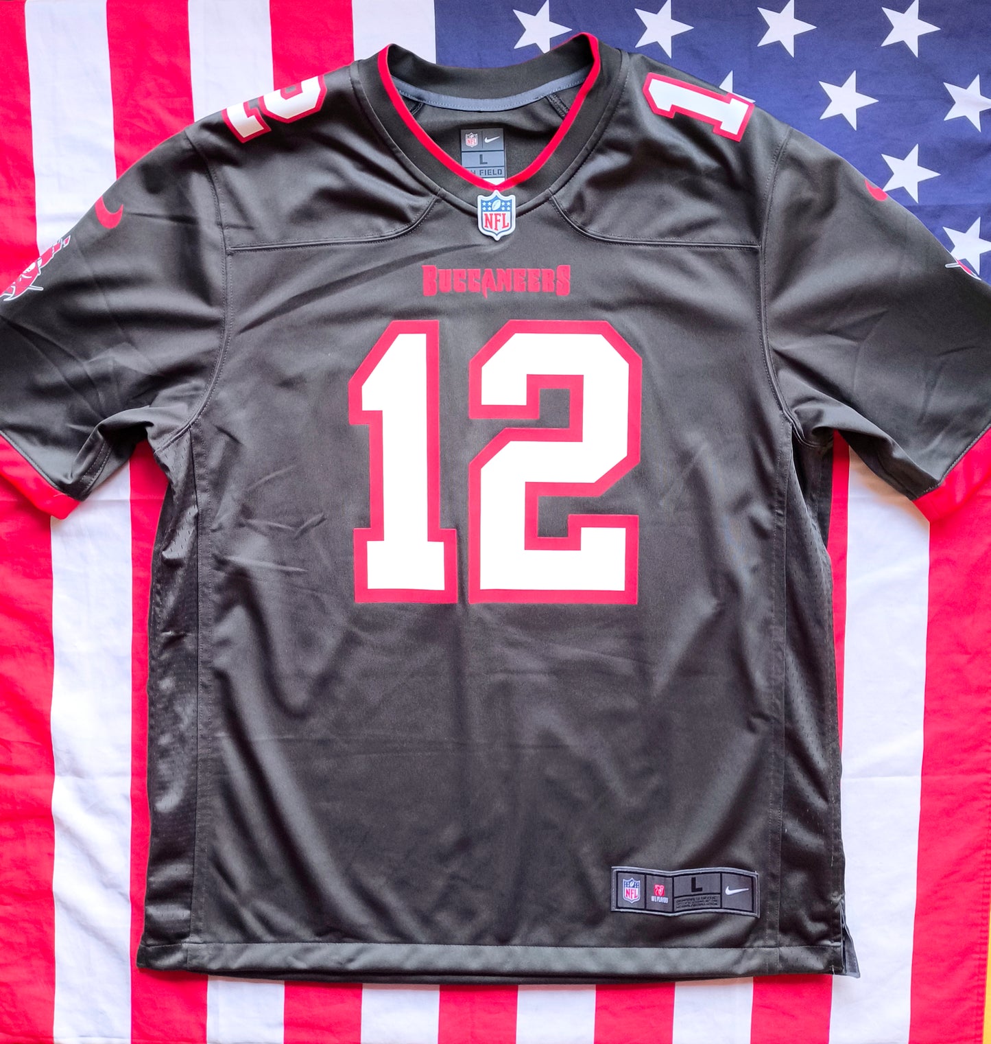 Tampa Bay Buccaneers Nike NFL Jersey L Brady