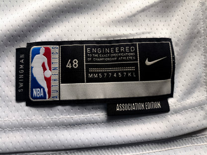 Atlanta Hawks Nike NBA Jersey L Young