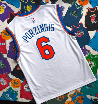New York Knicks Adidas NBA Jersey M Porzingis