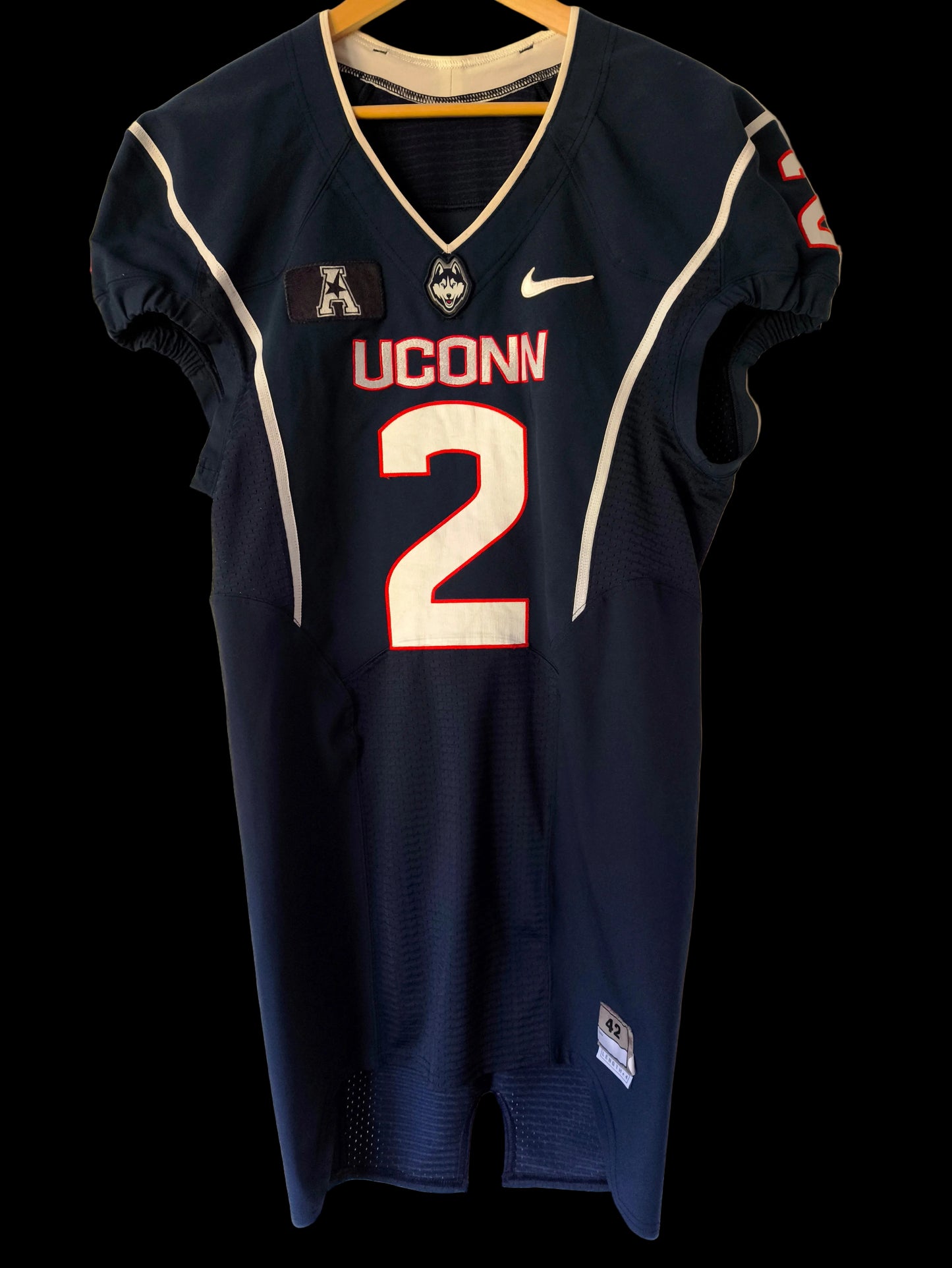 UConn Huskies Nike NCAA Team Issued Jersey Stewart