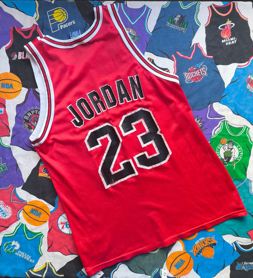 Chicago Bulls Champion NBA Jersey L Jordan