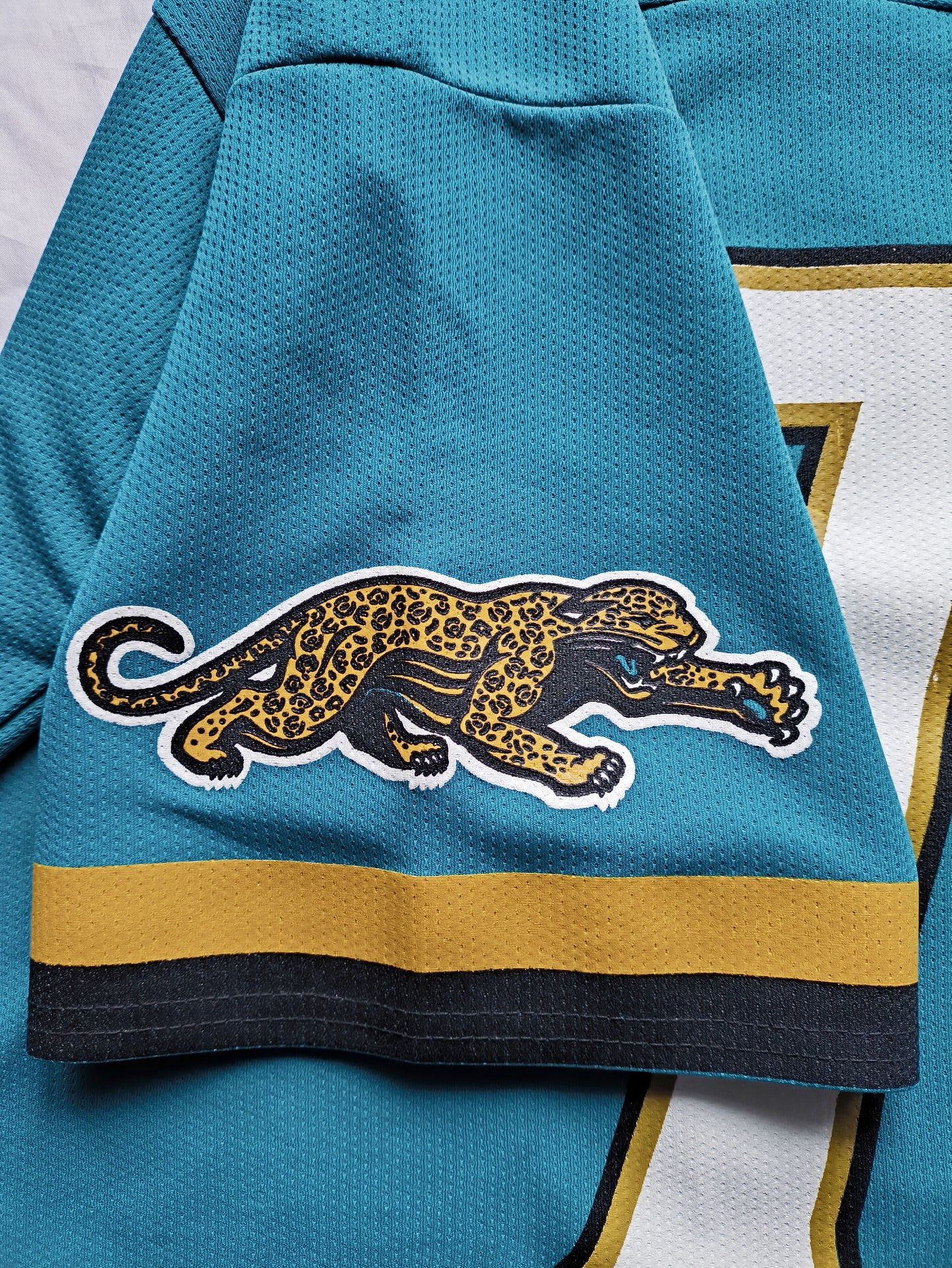 Jacksonville Jaguars Logo Athletic NFL Jersey L Leftwich