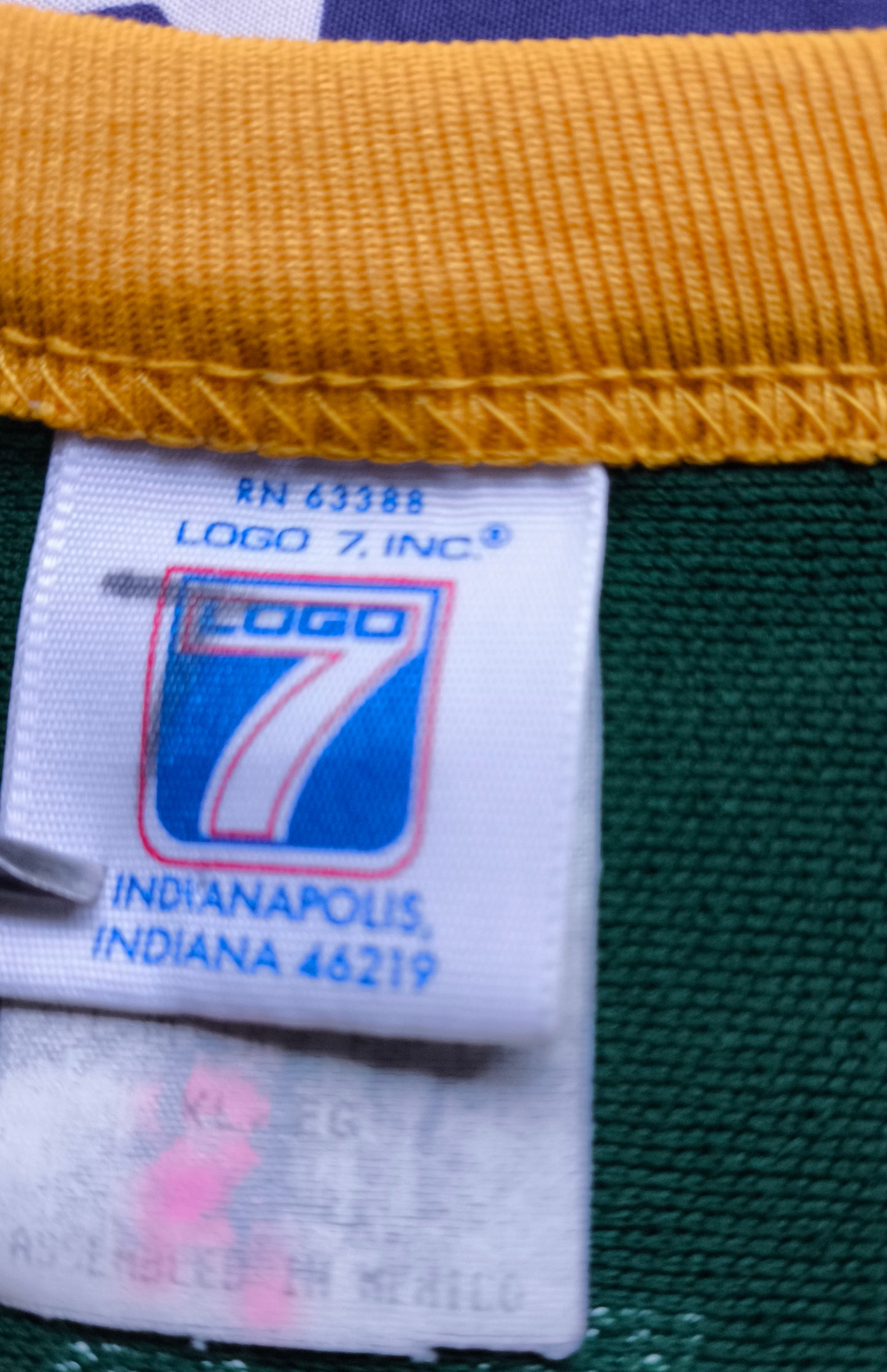 Green Bay Packers Logo 7 NFL Jersey XL Favre